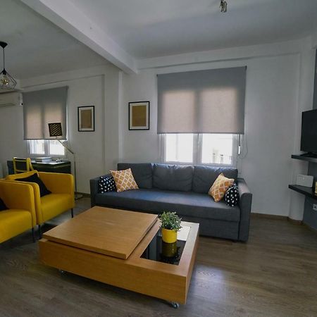 V&V Central & Elegant Apartment Athena Bagian luar foto
